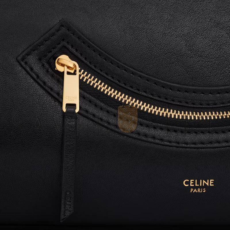 ce1i*e medium smiling new lU*gage in s*pple shiny lambskin 123693gw2.38no (36*22*16cm)